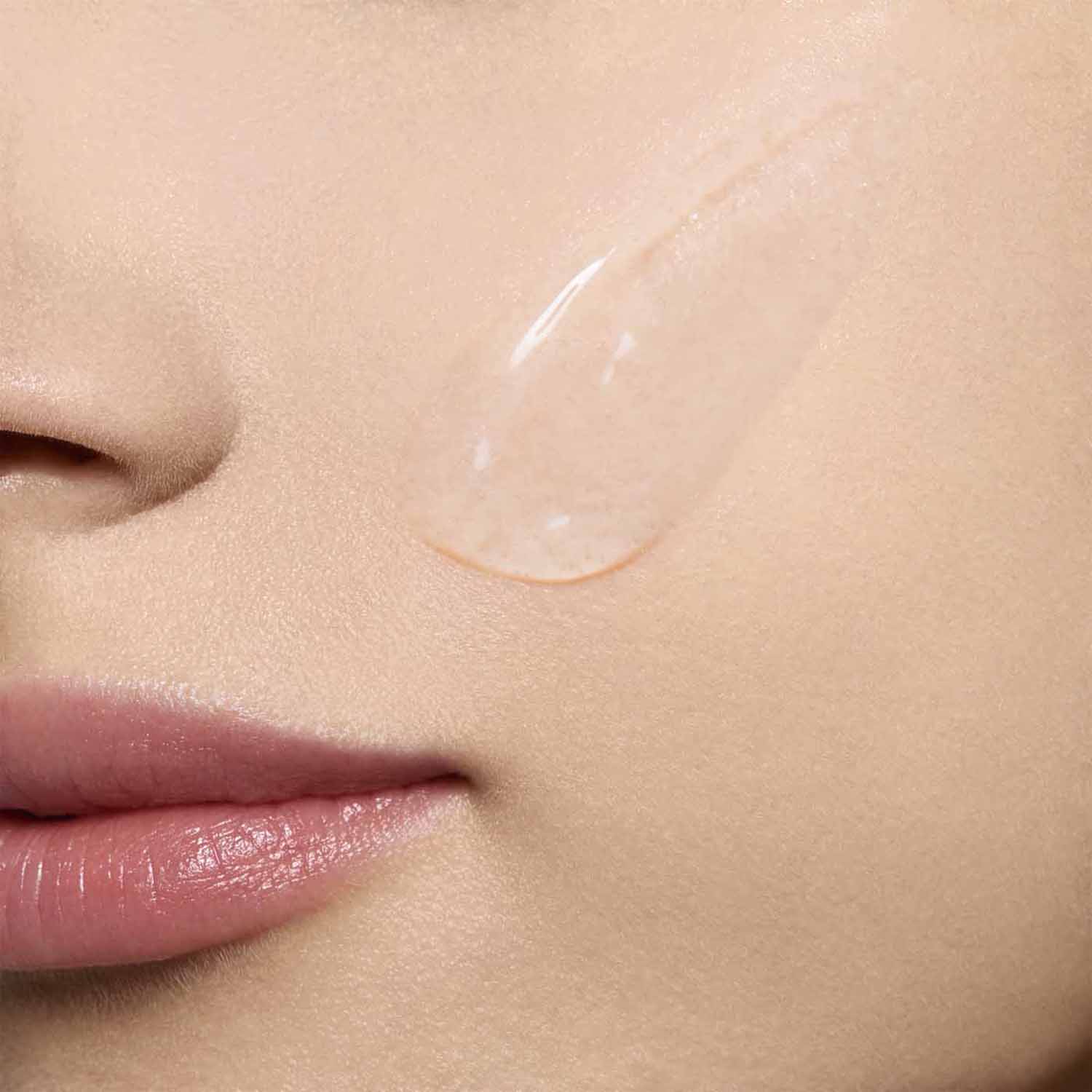 BEAUTY FLASH PEEL (TRATAMIENTO DE REJUVENECIMIENTO EXPERTO PARA UN CUIDADO FACIAL)